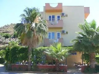 מרמריס Rota Hotel